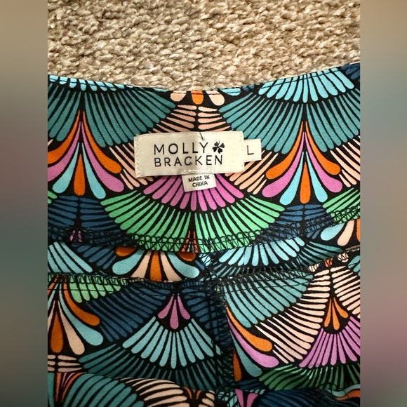 Patterned Shorts - Picture 2 of 3